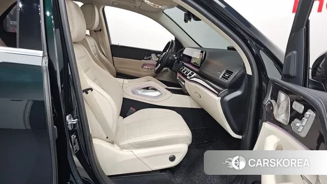 Mercedes-Benz GLE-Class W167 2021 Темно-зеленый из Кореи, фото 2