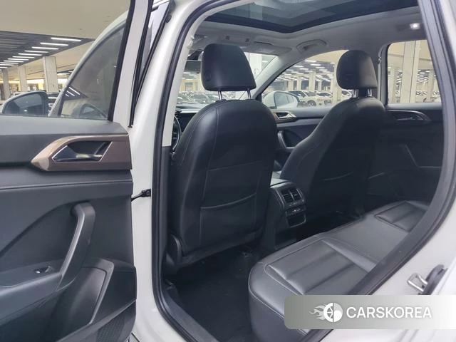 Volkswagen Tharu 2021 Белый из Китая, фото 2