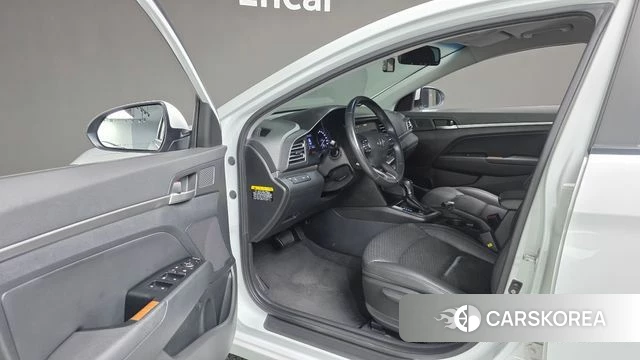 Hyundai The New Avante AD 2019 Белый из Кореи, фото 2