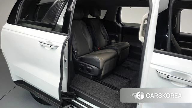 Kia The New Carnival 4th Generation 2024 Белый из Кореи, фото 2