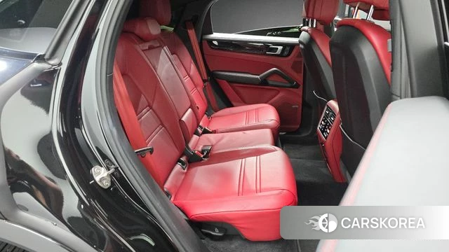 Porsche Cayenne (PO536) 2023 Черный из Кореи, фото 2