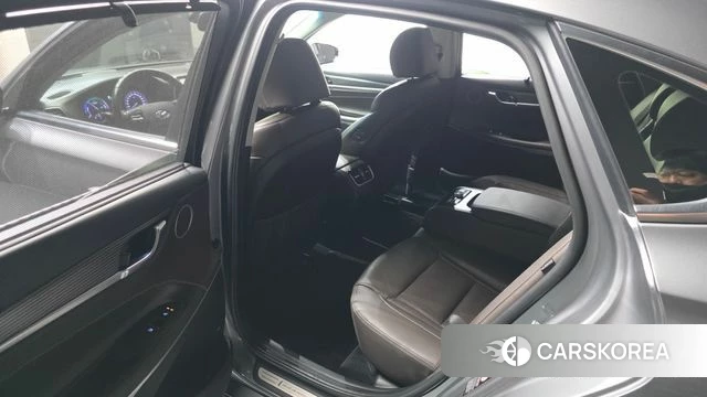 Hyundai Grandeur IG Hybrid 2018 Серебристо-серый из Кореи, фото 2