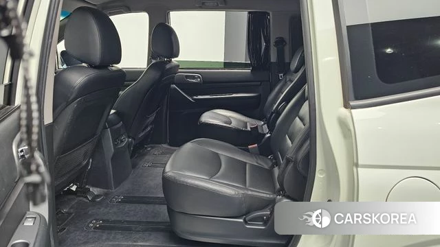 Ssangyong Korando Turismo 2018 Белый из Кореи, фото 2