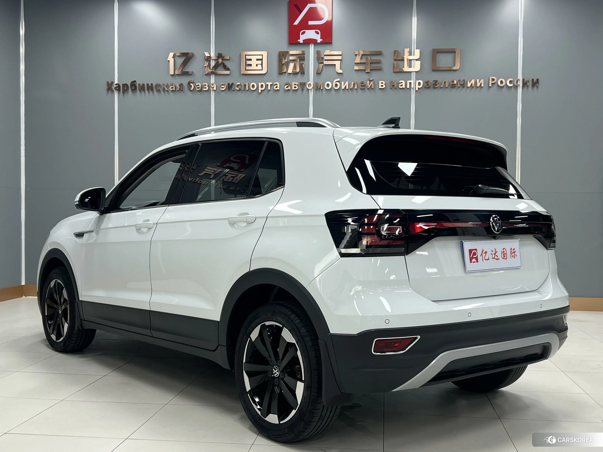 Volkswagen Tacqua 2021 Белый из Китая, фото 2
