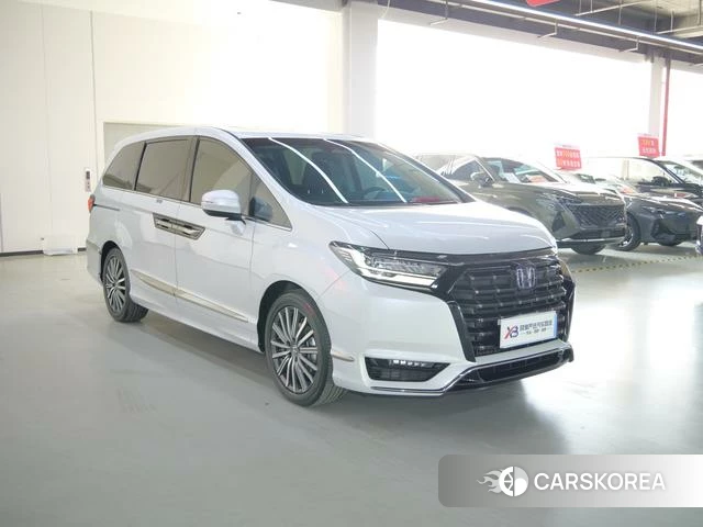 Honda Elysion 2025 Белый из Китая, фото 2