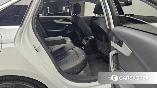Audi A4 (B9) 2020 Белый из Кореи, фото 2