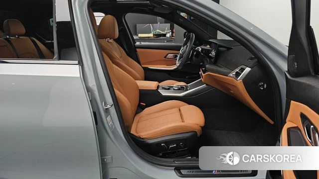 BMW 3 Series (G20) 2024 Небесно-голубой из Кореи, фото 2