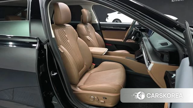 Hyundai Grandeur Hybrid (GN7) 2024 Черный из Кореи, фото 2