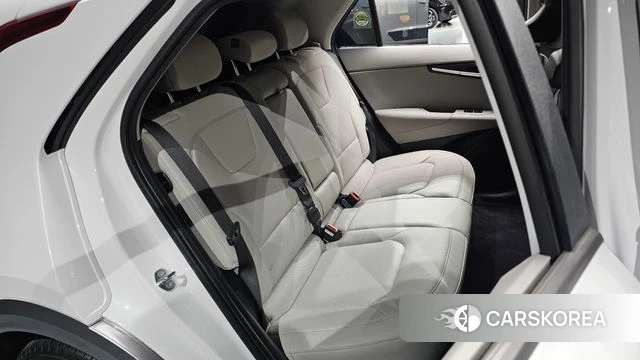 Kia Di All New Niro EV 2023 Белый из Кореи, фото 2