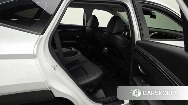 Hyundai Tucson (NX4) 2023 Белый из Кореи, фото 2
