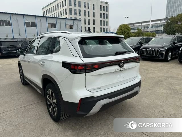 Volkswagen Tayron 2026 Белый из Китая, фото 2