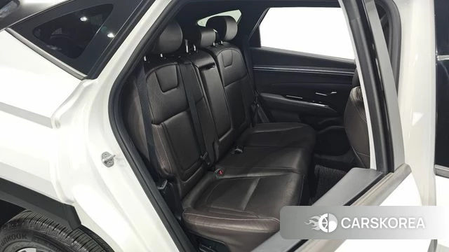 Hyundai Tucson Hybrid (NX4) 2021 Белый из Кореи, фото 2