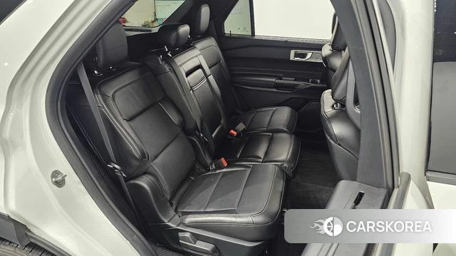 Ford Explorer 6th Generation 2020 Белый из Кореи, фото 2