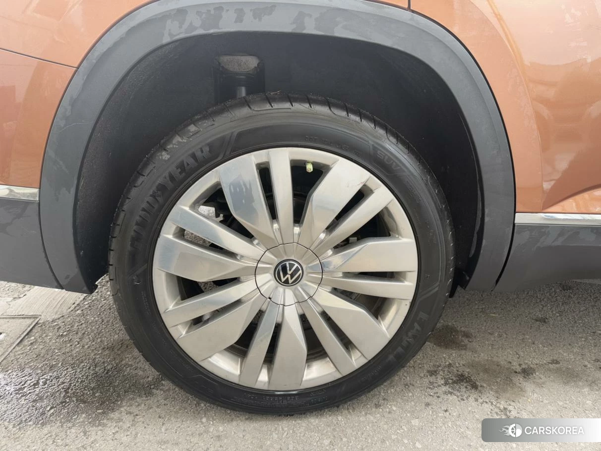 Volkswagen Teramont 2022 Коричневый из Китая, фото 2