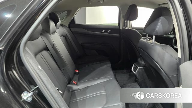 Kia K5 3rd generation 2023 Черный из Кореи, фото 2