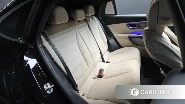 Mercedes-Benz GLC-Class X254 2025 Черный из Кореи, фото 2