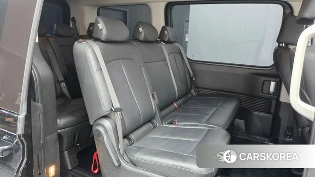 Hyundai Staria 2024 Черный из Кореи, фото 2
