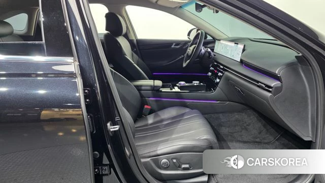 Genesis G80 (RG3) 2026 Черный из Кореи, фото 2