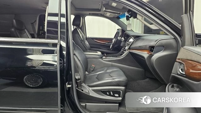 Cadillac Escalade 2018 Черный из Кореи, фото 2