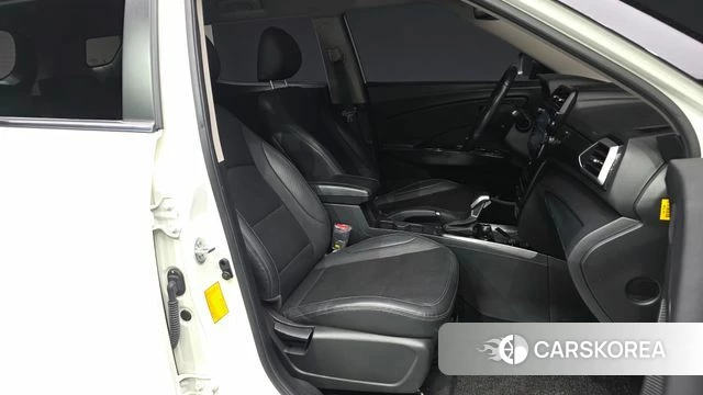 Ssangyong The New Tivoli Air 2023 Белый из Кореи, фото 2