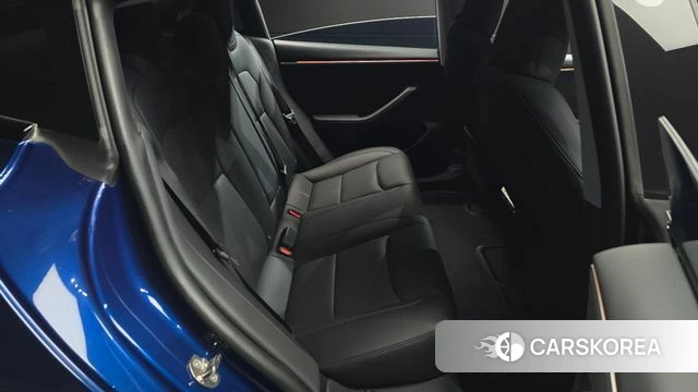 Tesla Model 3 2024 Синий из Кореи, фото 2