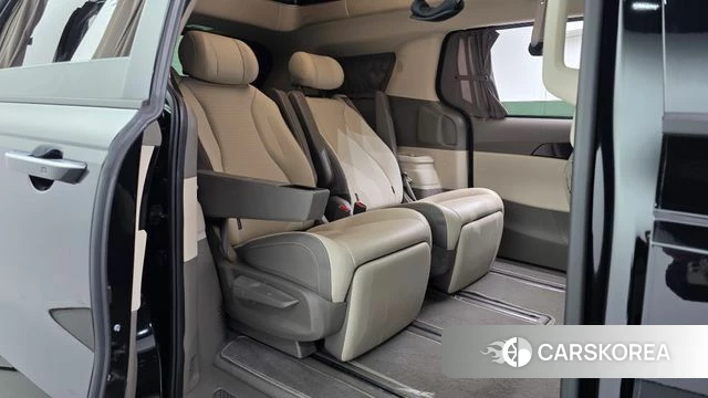 Kia The New Carnival 4th Generation 2025 Черный из Кореи, фото 2