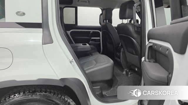 Land Rover Defender (L663) 2022 Белый из Кореи, фото 2