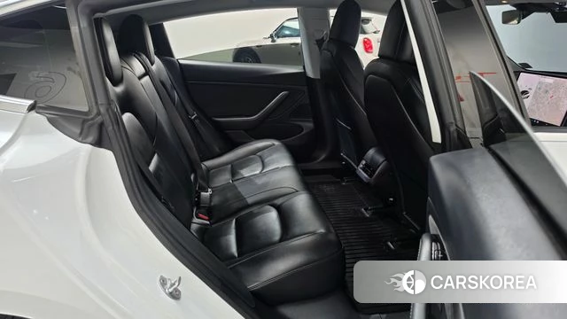 Tesla Model 3 2020 Белый из Кореи, фото 2