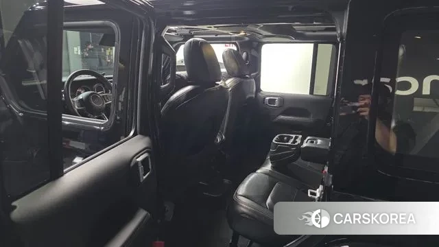 Jeep Wrangler (JL) 2022 Черный из Кореи, фото 2