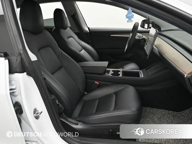 Tesla Model 3 2021 Белый из Кореи, фото 2