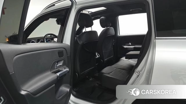 Mercedes-Benz EQB X243 2022 Белый из Кореи, фото 2