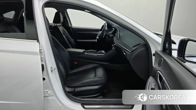 Hyundai Sonata (DN8) 2021 Белый из Кореи, фото 2