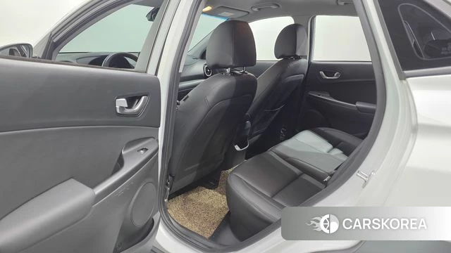 Hyundai The New Kona 2021 Белый из Кореи, фото 2