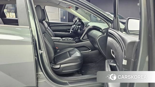 Hyundai Tucson (NX4) 2021 Серый из Кореи, фото 2