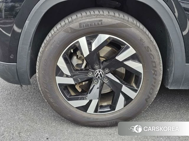 Volkswagen Teramont 2021 Черный из Китая, фото 2