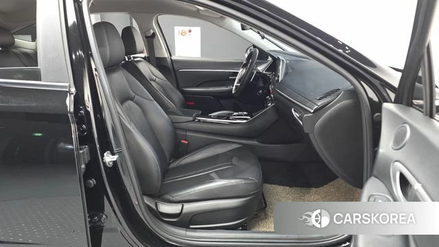 Hyundai Sonata (DN8) 2021 Черный из Кореи, фото 2