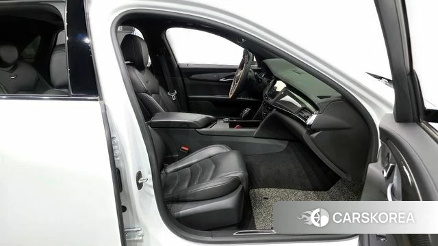 Cadillac CT6 2019 Белый из Кореи, фото 2