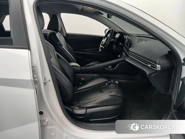 Hyundai Avante (CN7) 2021 Белый из Кореи, фото 2