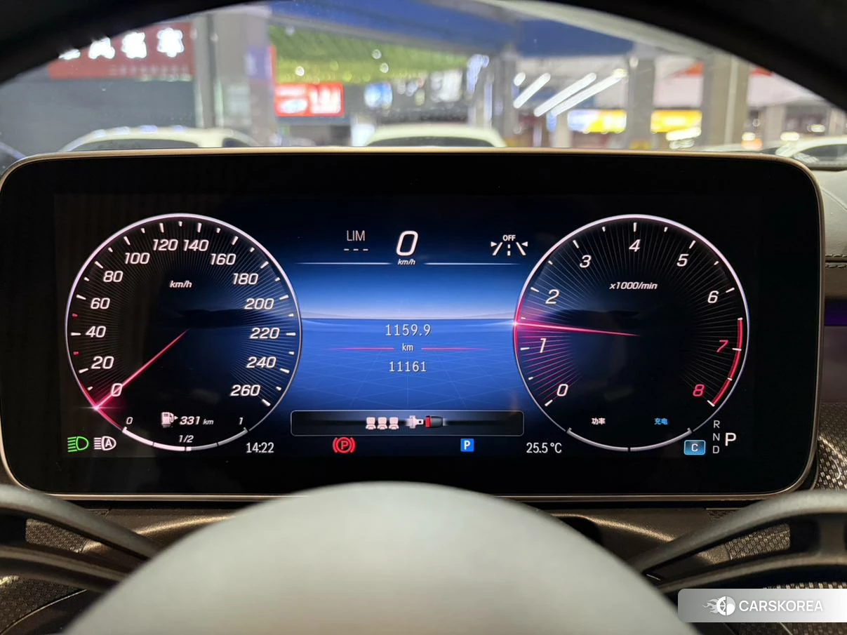Mercedes-Benz C-class 2024 Белый из Китая, фото 2