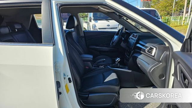 Ssangyong The New Tivoli 2023 Белый из Кореи, фото 2
