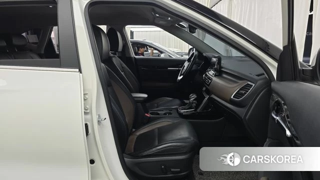 Kia Seltos 2019 Белый из Кореи, фото 2