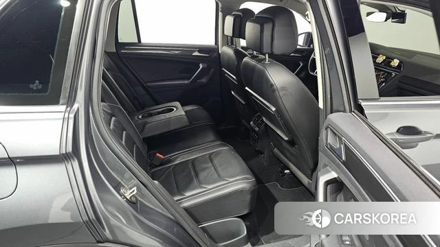 Volkswagen Tiguan second Generation 2020 Серый из Кореи, фото 2