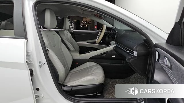 Hyundai Avante (CN7) 2021 Белый из Кореи, фото 2