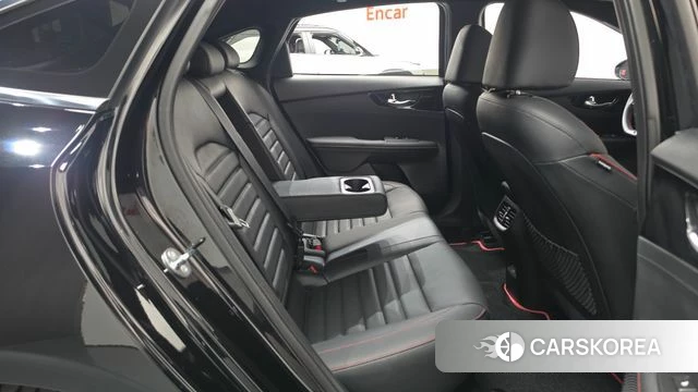 Kia The New K3 2nd generation 2024 Черный из Кореи, фото 2