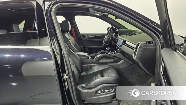 Porsche Cayenne (PO536) id 4918663 из Кореи 2