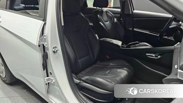 Hyundai Avante (CN7) 2021 Белый из Кореи, фото 2