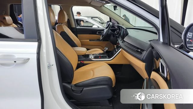 Kia Carnival 4th generation 2022 Белый из Кореи, фото 2