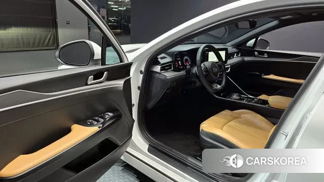 Kia K5 3rd generation 2020 Белый из Кореи, фото 2