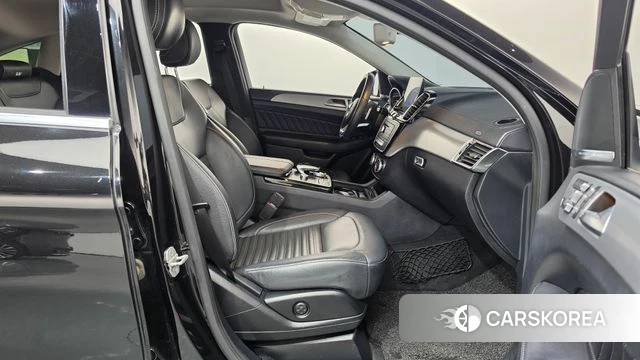 Mercedes-Benz GLE - Class W166 2018 Черный из Кореи, фото 2