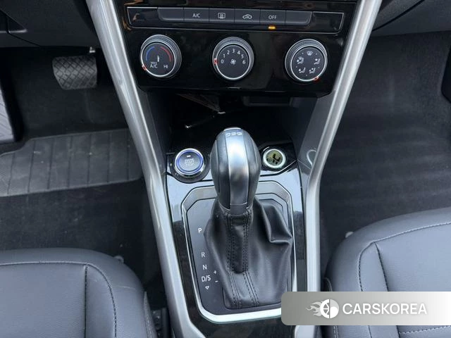 Volkswagen T-Roc 2021 Белый из Китая, фото 2